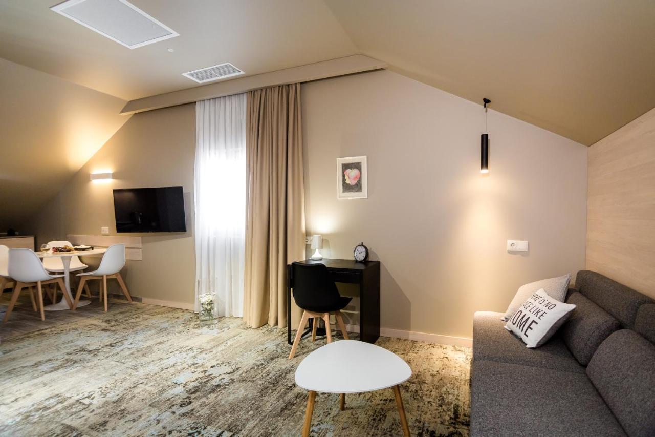 Boutique Adagio 公寓式酒店 4*